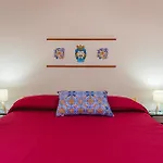 La Tricora Big House بيت للعطل كاتانيا