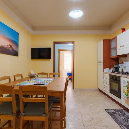 La Tricora Big House Ferienhaus Catania