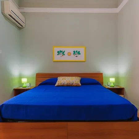 بيت للعطل La Tricora Big House كاتانيا