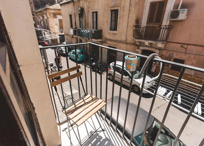La Tricora Big House Catania